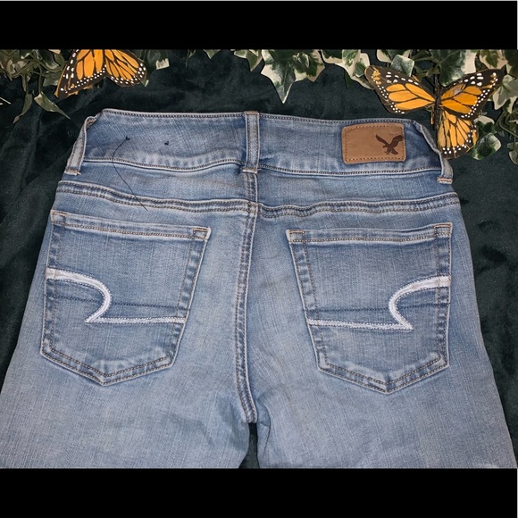 Vintage American Eagle Size0 low-rise bootcut light washed denim - Picture 3 of 4